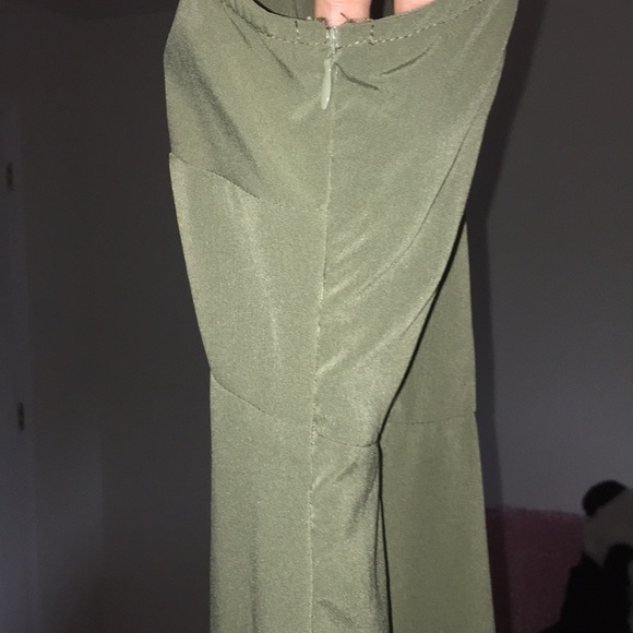 Low//high olive Green💚 dress - Picture 3 of 3